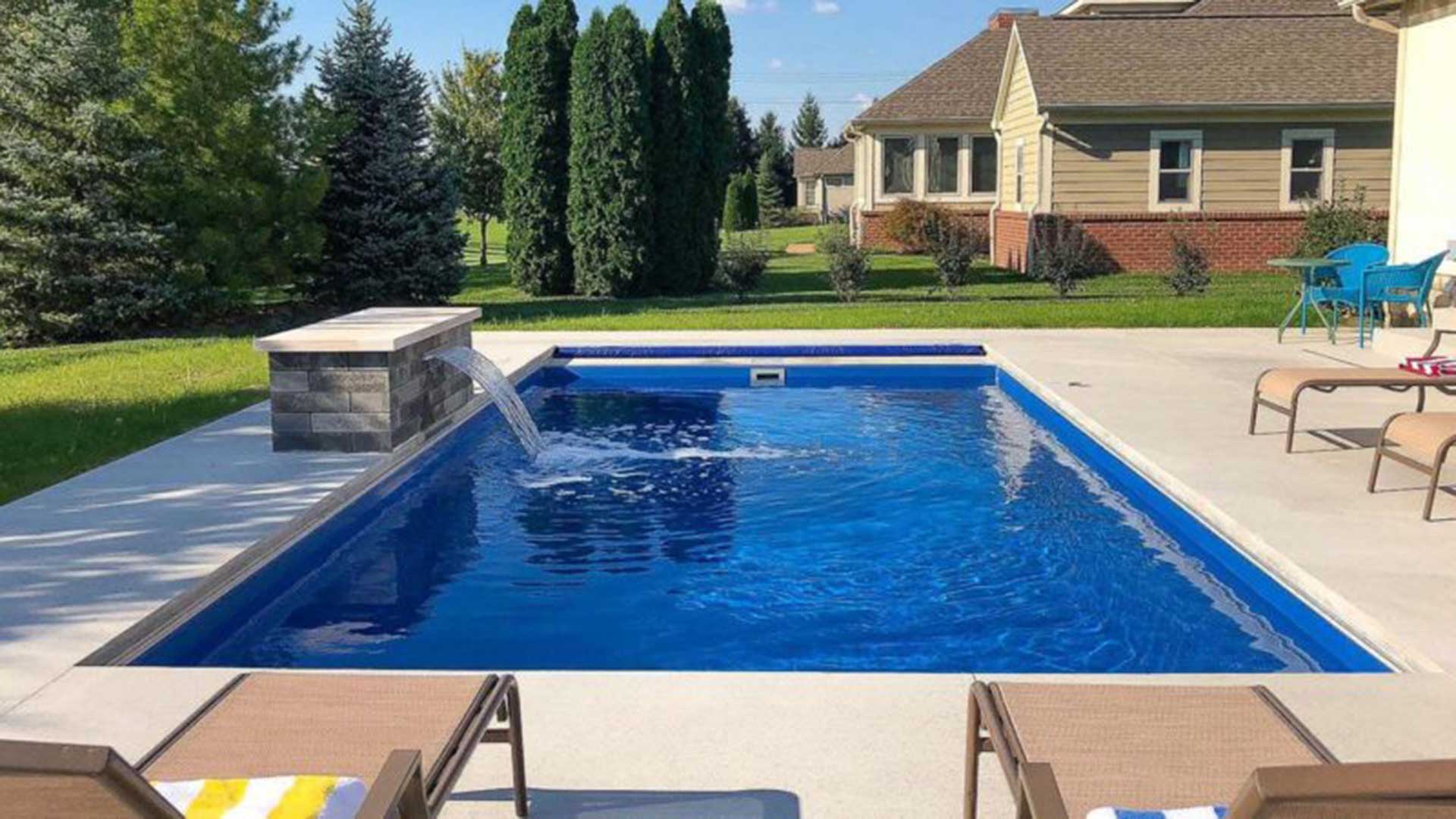 ImaginePools_Freedom_hero Image of Pool Companies